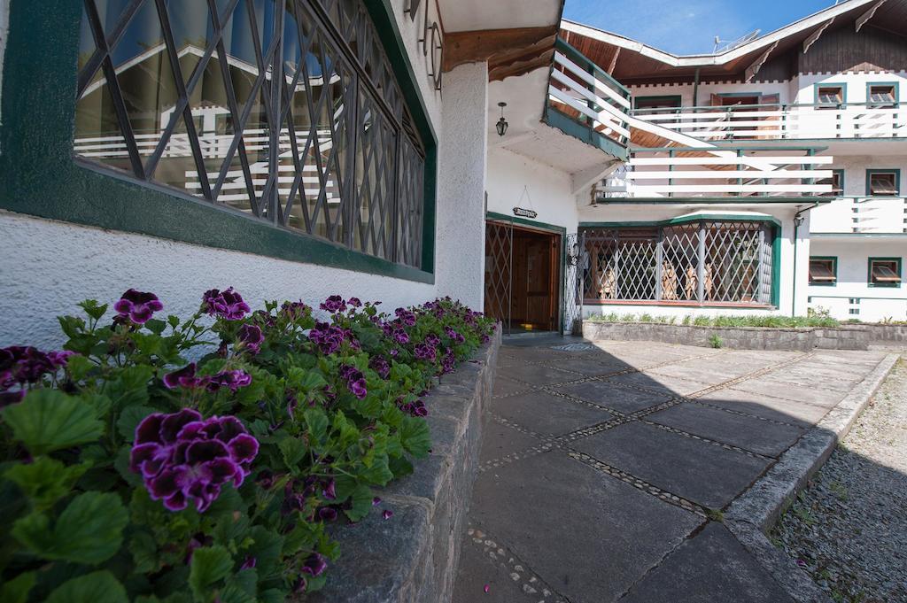 Hotel Vila Regina Campos do Jordão Exterior foto